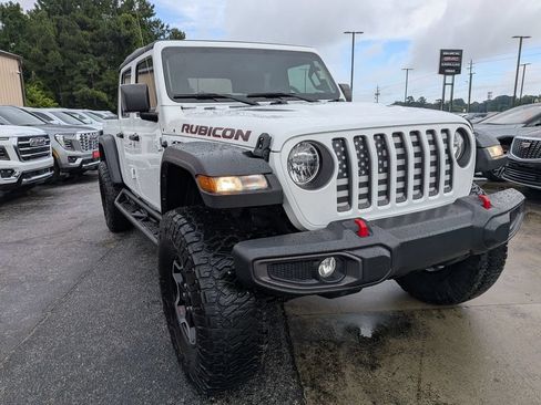 Used 2023 Jeep Gladiator Rubicon w/ Trailer Tow Package AWD/4WD image 5