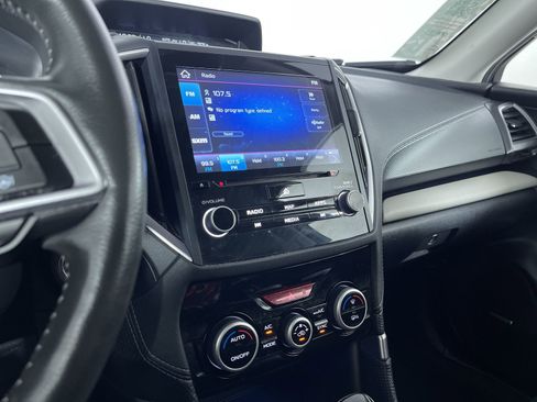 Certified 2023 Subaru Forester Limited image 18