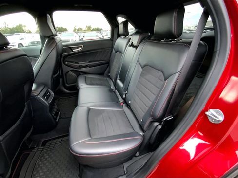 Certified 2024 Ford Edge ST-Line image 20