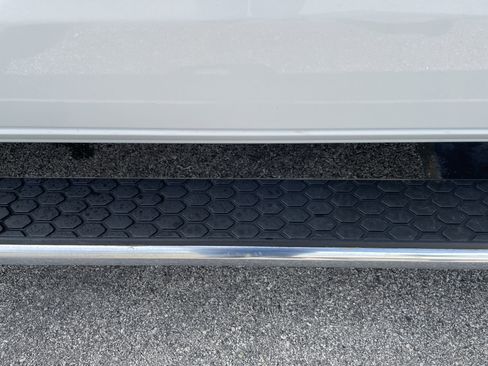 Used 2022 RAM 1500 Laramie image 21