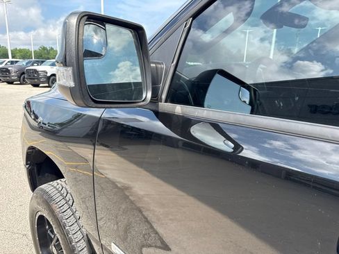 Used 2022 RAM 1500 Big Horn AWD/4WD image 18