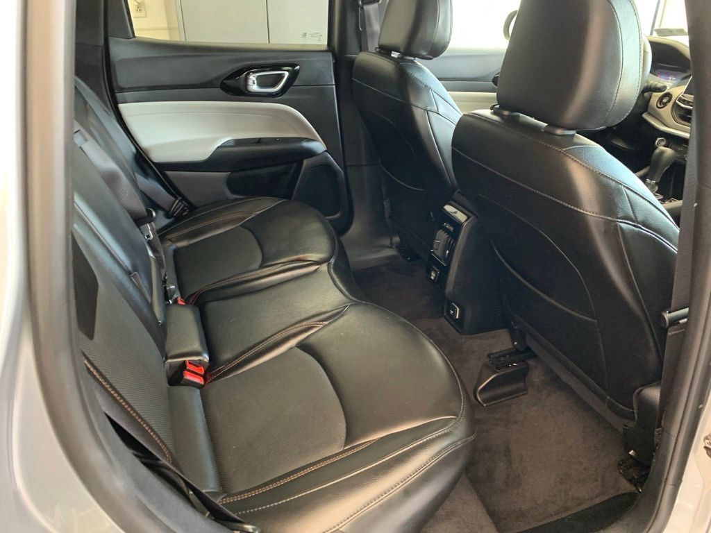 Used 2023 Jeep Compass Limited AWD/4WD image 16