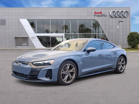 Used 2023 Audi e-tron GT Premium Plus image 1