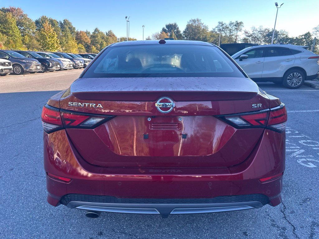 Used 2023 Nissan Sentra SR w/ SR Premium Package FWD image 6
