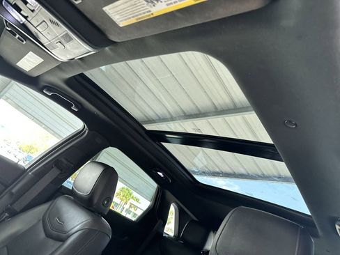 Used 2020 Cadillac XT5 Premium Luxury AWD/4WD image 28