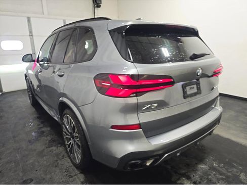Used 2024 BMW X5 xDrive40i w/ Premium Enhanced Package AWD/4WD image 4