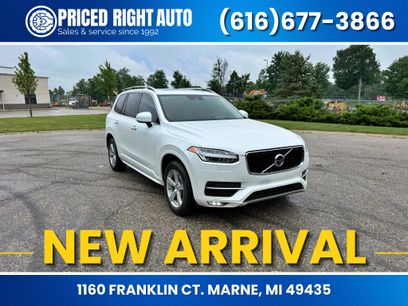 Used 2019 Volvo XC90 T5 Momentum