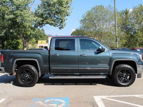 Used 2017 GMC Sierra 1500 SLT AWD/4WD image 5