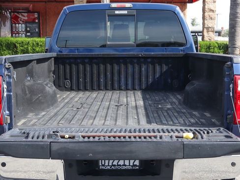 Used 2011 Ford F250 Lariat w/ Lariat Interior Pkg image 8