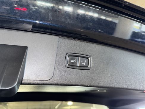 Used 2021 Porsche Cayenne image 14