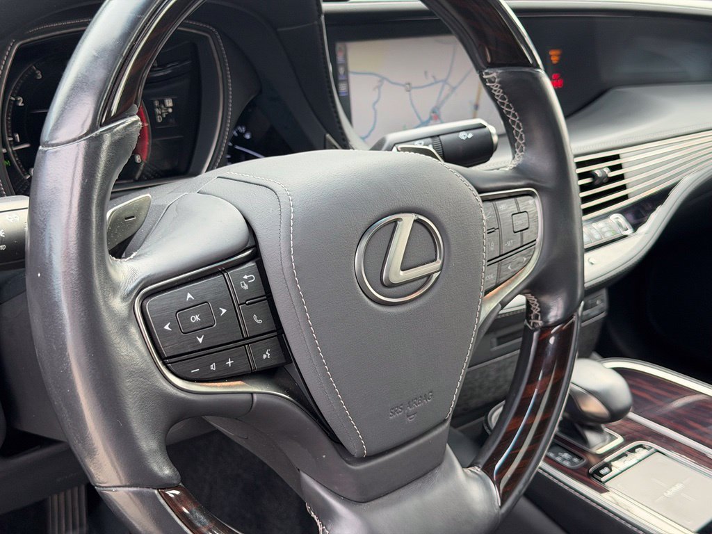 Used 2018 Lexus LS 500 w/ Interior Upgrade Package RWD image 35