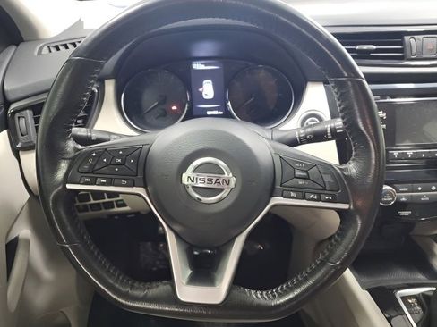 Used 2018 Nissan Rogue Sport SV w/ SV All-Weather Package image 27