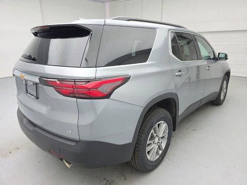 Used 2023 Chevrolet Traverse LT AWD/4WD image 10