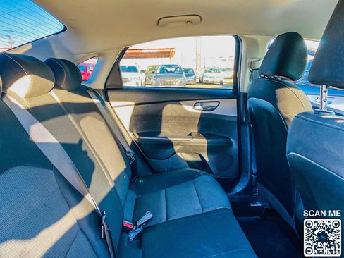Used 2023 Kia Forte LXS image 28