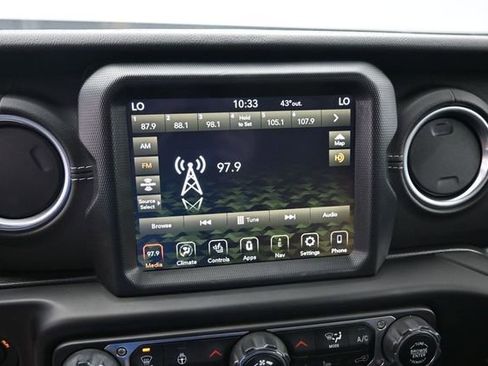 Used 2021 Jeep Wrangler Unlimited Sahara w/ Uconnect 4C Nav & Sound Group AWD/4WD image 31