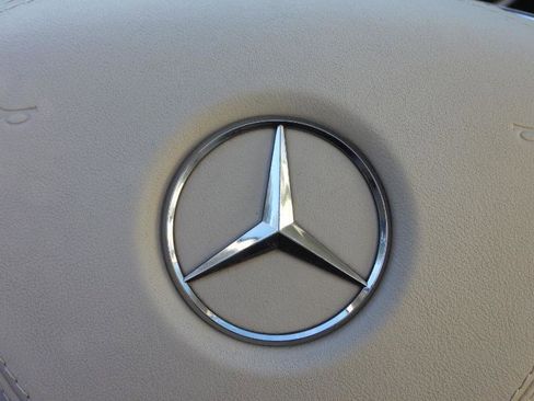 Used 2014 Mercedes-Benz S 550 Sedan image 77