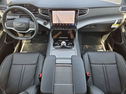 New 2026 Jeep Grand Wagoneer L Limited AWD/4WD image 21