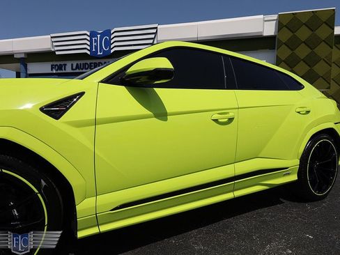 Used 2023 Lamborghini Urus S AWD/4WD image 9