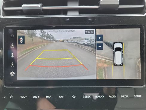 Used 2023 Hyundai Tucson Limited image 11