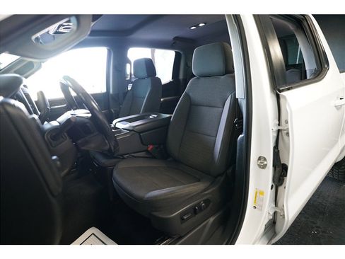 Used 2020 Chevrolet Silverado 1500 LT w/ All-Star Edition image 11