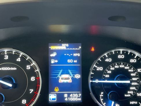 Used 2021 Subaru Ascent Limited w/ Technology Package image 14