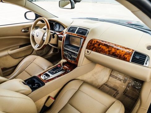 Used 2007 Jaguar XK Convertible RWD image 18