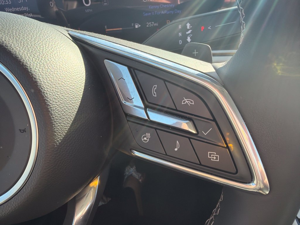 Used 2024 Buick Envision Avenir AWD/4WD image 18
