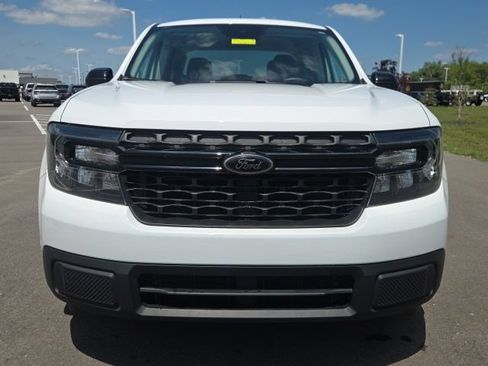 Used 2023 Ford Maverick XLT w/ Black Appearance Package FWD image 3