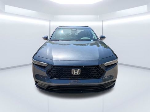 Used 2024 Honda Accord EX image 9
