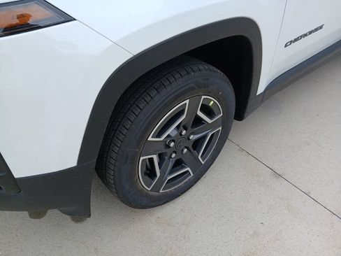New 2026 Jeep Cherokee Limited AWD/4WD image 9