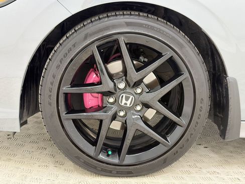 Used 2025 Honda Civic Sport image 12