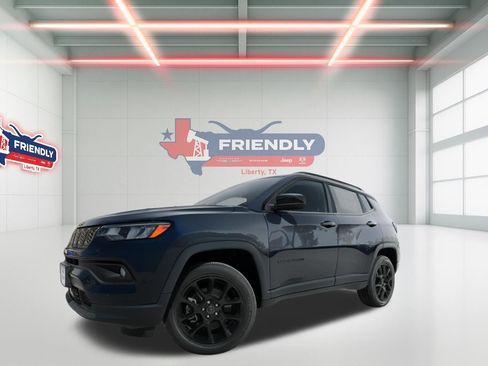 New 2026 Jeep Compass Latitude image 1