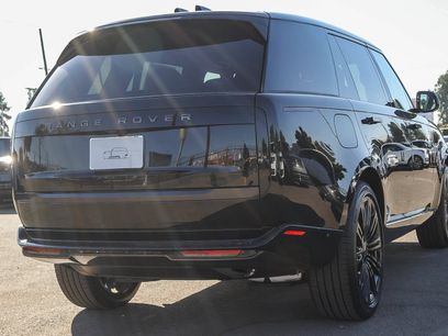 New 2026 Land Rover Range Rover Long Wheelbase SE