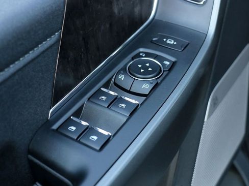 New 2026 Ford F250 Lariat AWD/4WD image 17
