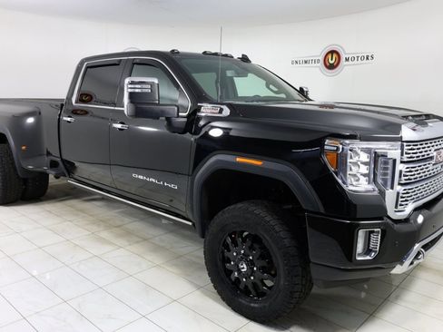 Used 2022 GMC Sierra 3500 Denali image 39