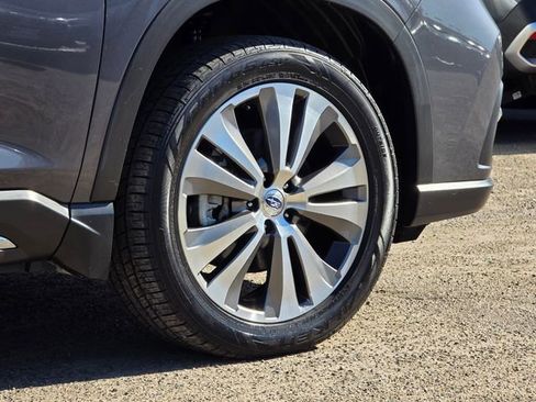 Used 2019 Subaru Ascent Touring w/ Popular Package #2A image 8