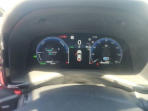 Used 2025 Toyota Camry XSE FWD image 14