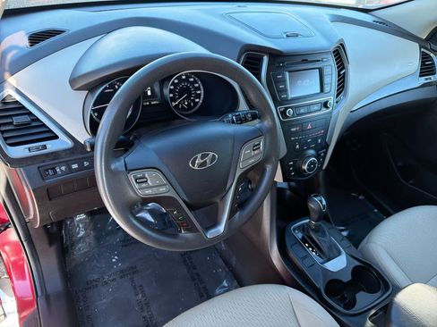 Used 2017 Hyundai Santa Fe Sport image 10