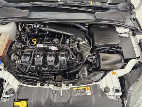 Used 2013 Ford Focus ST image 37