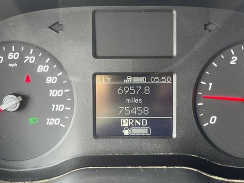 Used 2019 Mercedes-Benz Sprinter 170 image 19