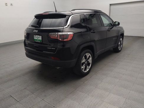 Used 2018 Jeep Compass Limited w/ Navigation Group AWD/4WD image 9