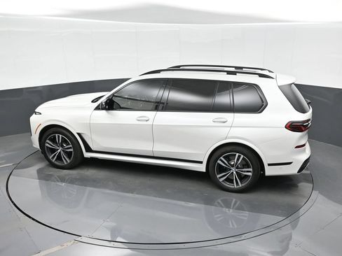 Used 2023 BMW X7 M60i w/ Executive Package AWD/4WD image 2