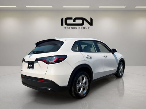 Used 2025 Honda HR-V LX image 5