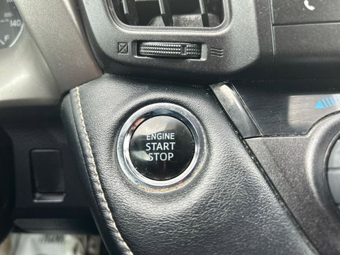 Used 2018 Toyota RAV4 XLE image 16