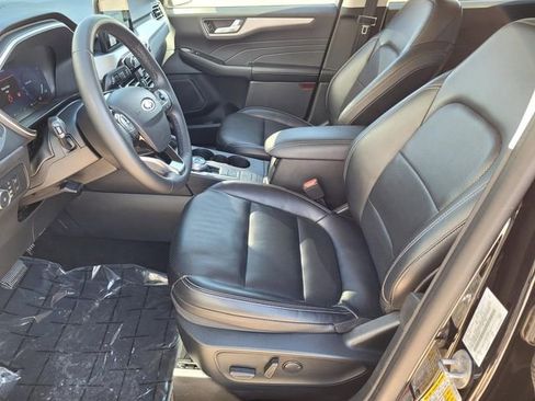 Used 2022 Ford Escape SEL w/ Technology Package image 14