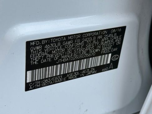 Used 2016 Lexus IS 200t image 63