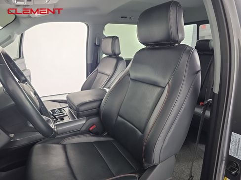 Certified 2023 Ford F150 Lariat w/ Equipment Group 502A High image 28