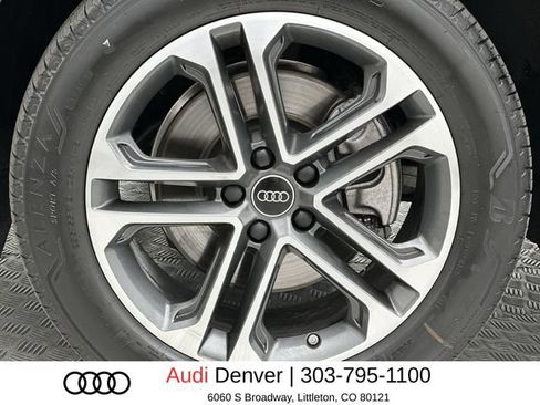 Used 2025 Audi Q5 Premium w/ Convenience Package AWD/4WD image 10