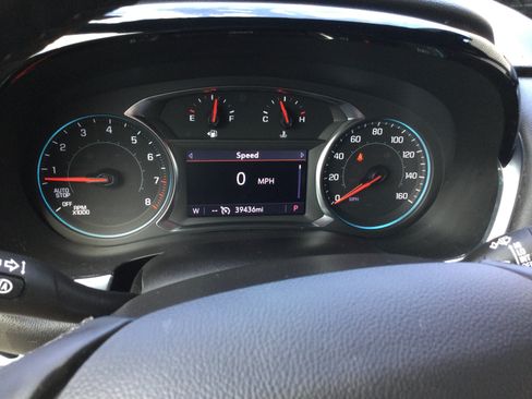 Used 2023 Chevrolet Traverse LT w/ Midnight/Sport Edition AWD/4WD image 19