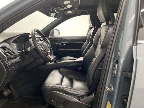 Used 2020 Volvo XC90 T6 Momentum w/ Protection Package image 15